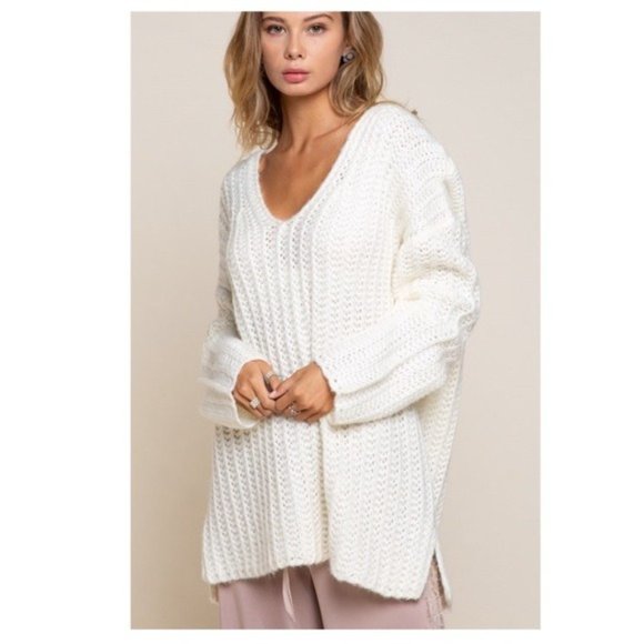 POL Oversized Chunky Knit V Neck Sweater In Ivory - Picture 5 of 12